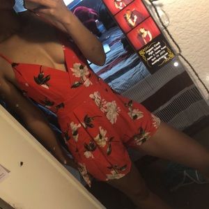 floral romper🌼